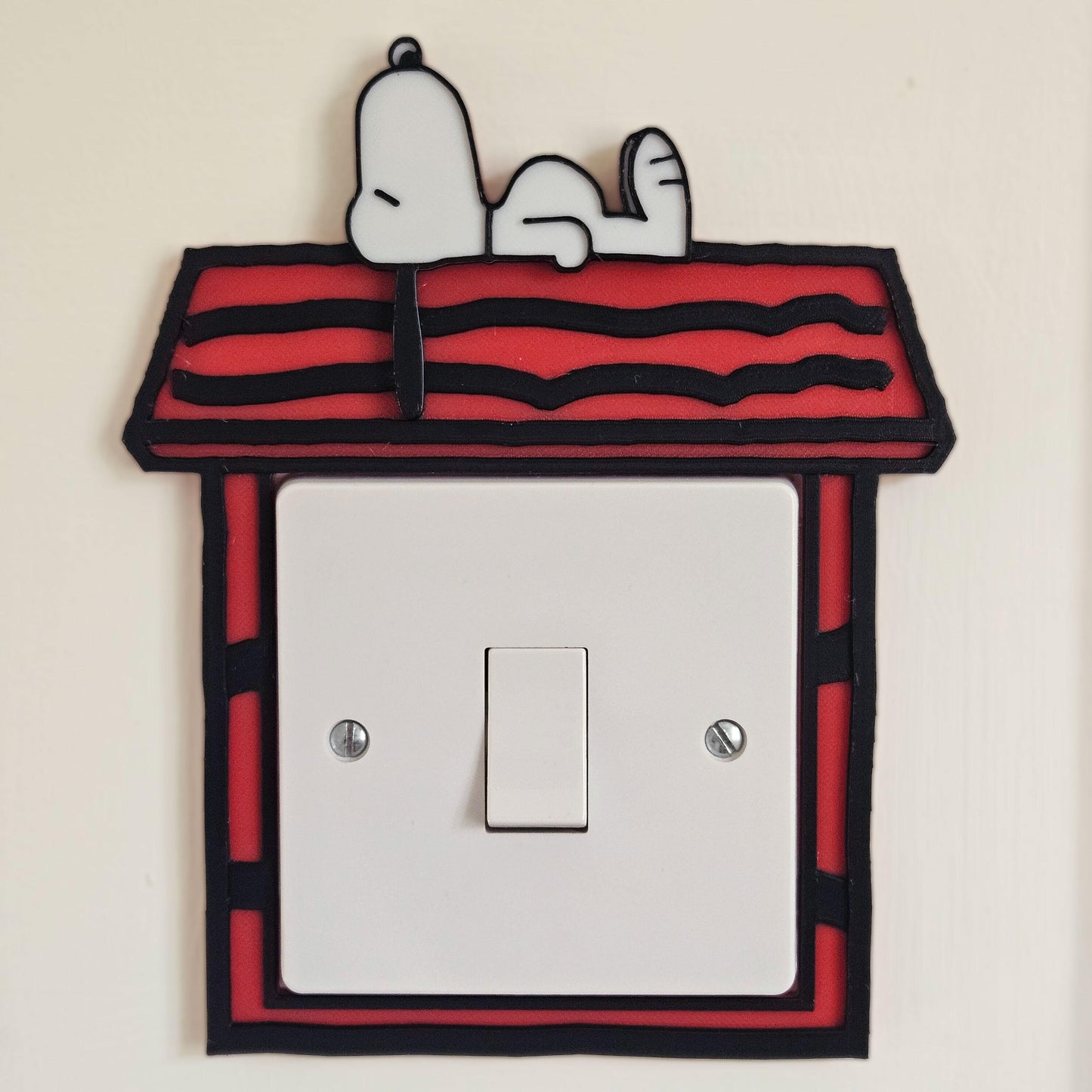 Dog on House Lightswitch Cover